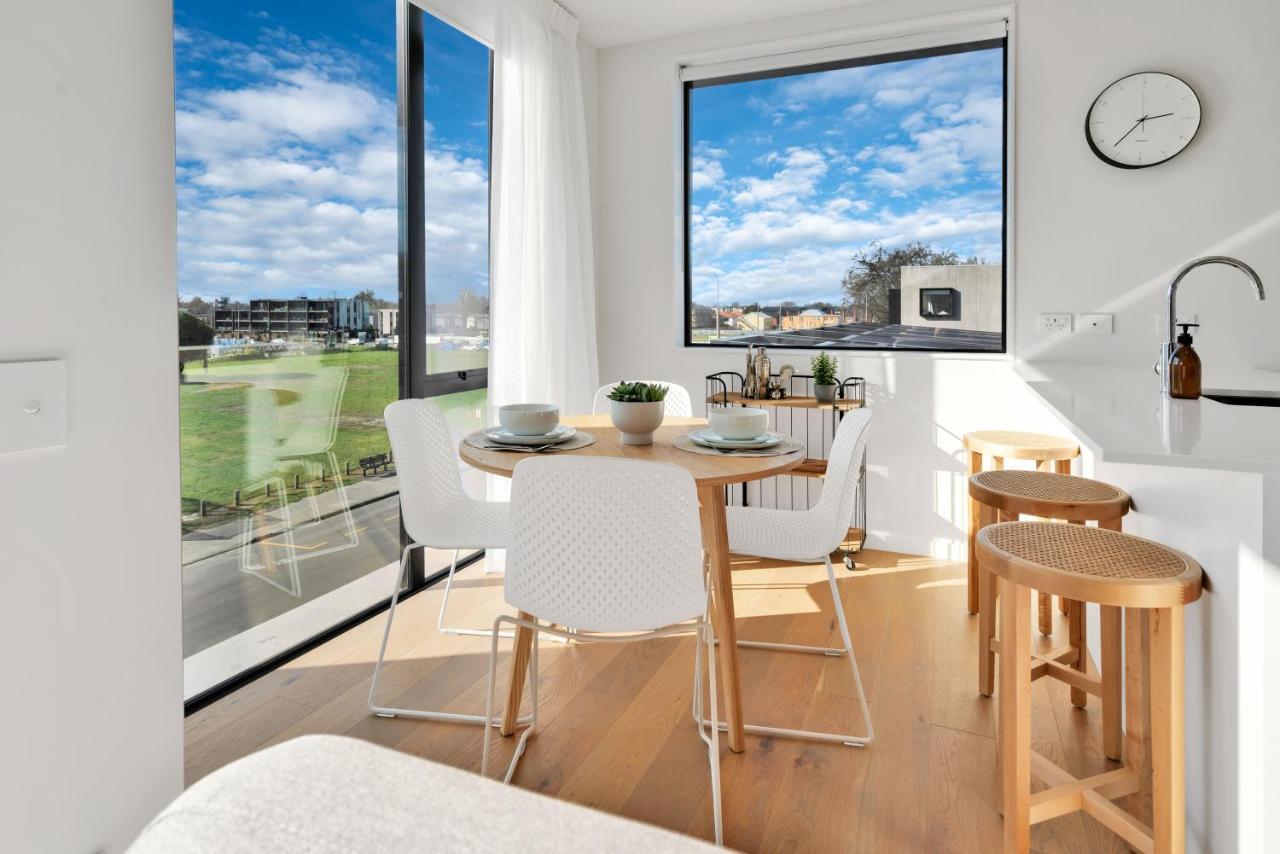 Top Floor Luxury City Central W Sunny Balcony Christchurch Dış mekan fotoğraf